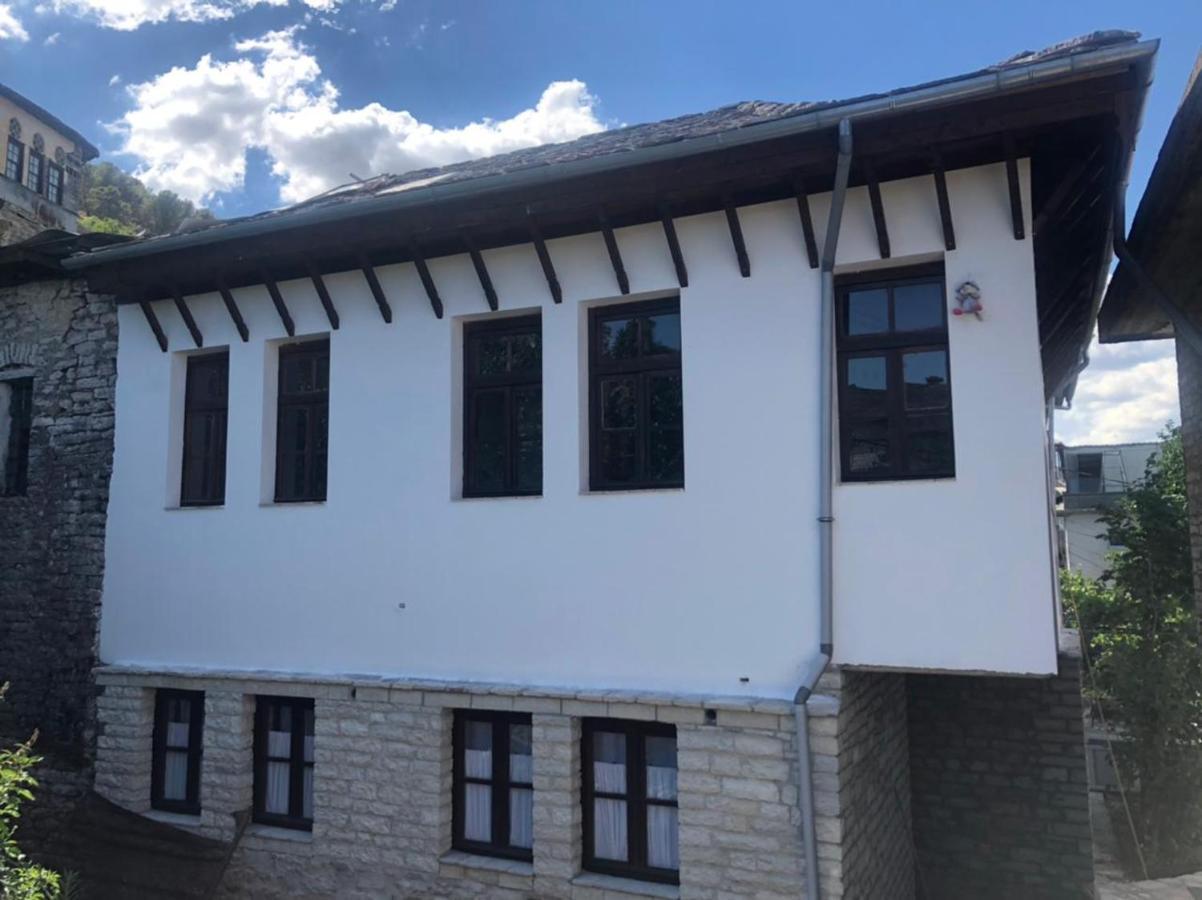Gasthuis Miziri Guest House Gjirokastër